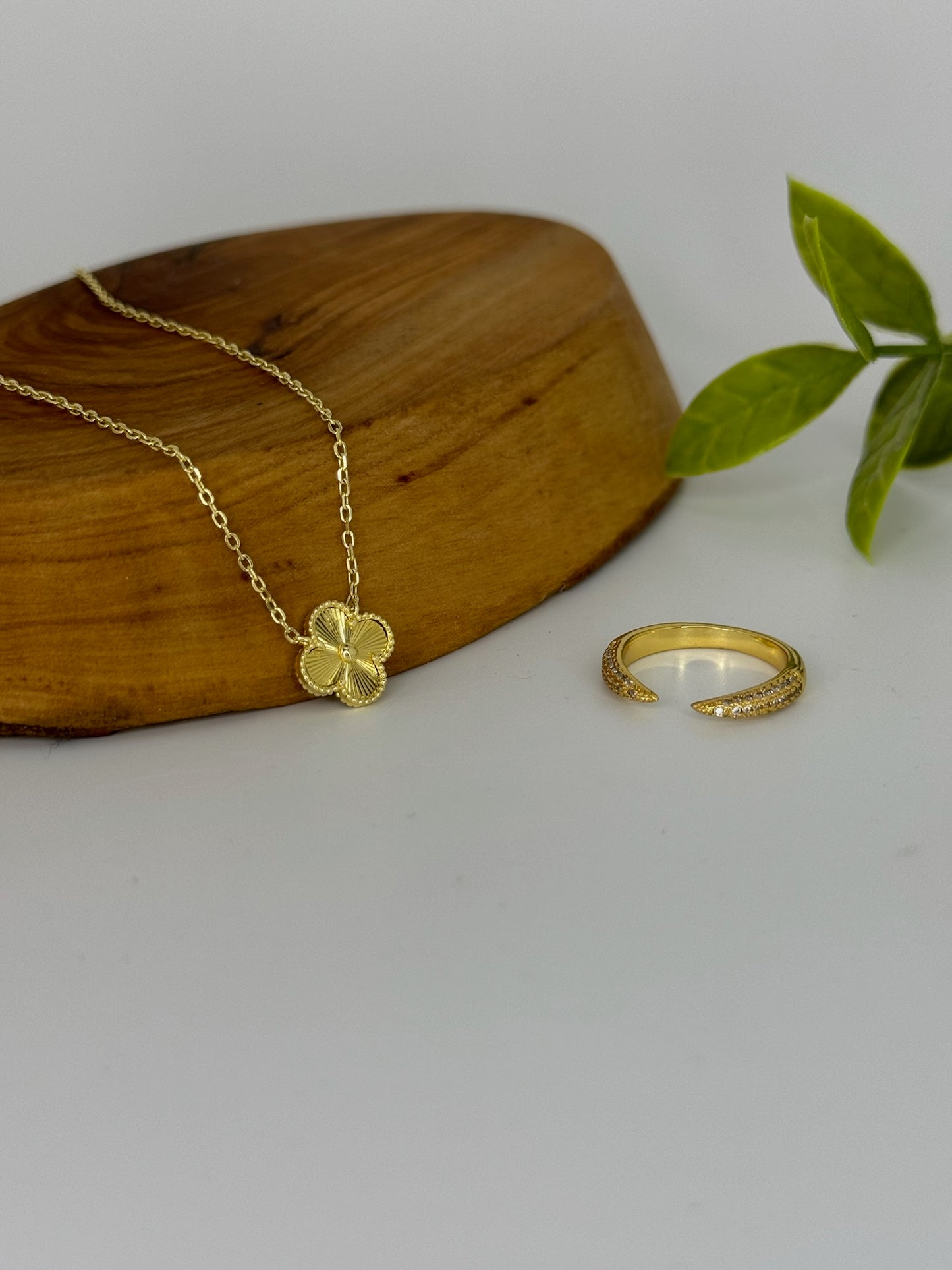 Gold Clover Necklace